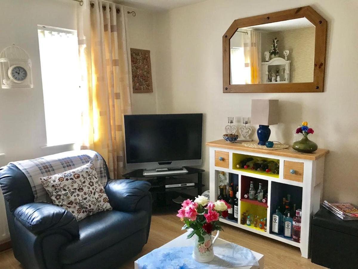 Apartamento Ty Croeso Ballymoney Exterior foto
